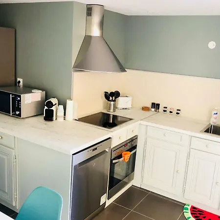 Appt Moderne Vieil 3 Piec Lägenhet *