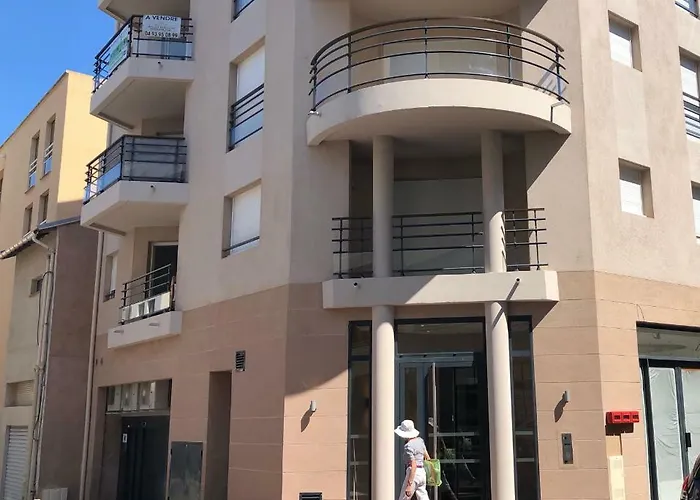 Appt Moderne Vieil 3 Piec *